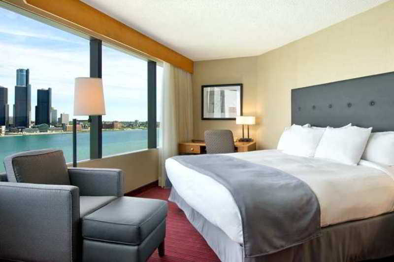 Best Western Plus Waterfront Hotel Windsor Habitación foto